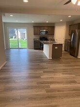 6072 Herons Cir in Austintown, OH - Building Photo - Building Photo