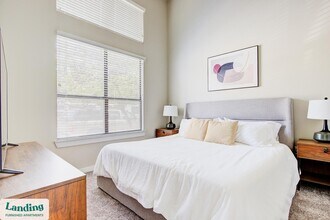 5810 Worth Pkwy, Unit 1126 in San Antonio, TX - Building Photo - Building Photo