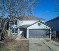 Room in House on Heyerdahl Dr in Austin, TX - Building Photo