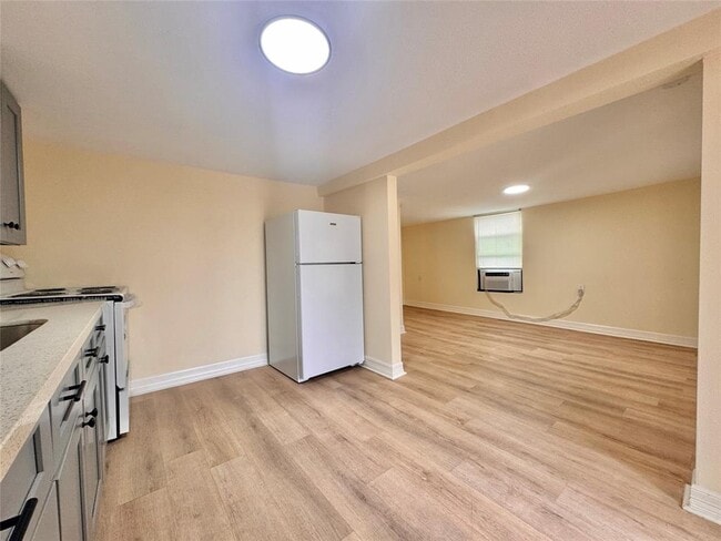 27 Norwood St in Houston, TX - Building Photo - Building Photo