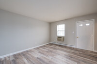 West Park Townhome Apartment photo'