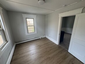 36-40-40 Green St in Somersworth, NH - Building Photo - Building Photo