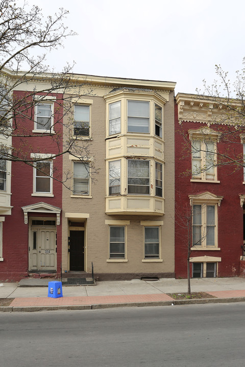 376 Madison Ave in Albany, NY - Building Photo