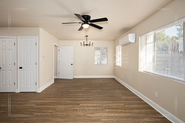 1704 McGill Ave in Mobile, AL - Building Photo - Building Photo