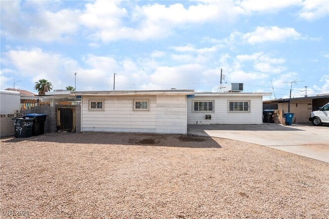 2629 Hickey Ave in North Las Vegas, NV - Building Photo - Building Photo
