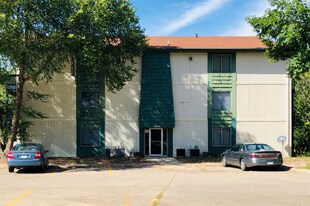 2006 NW Hickory Ln in Ankeny, IA - Building Photo