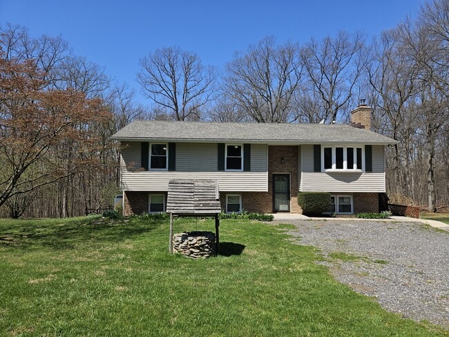 property at 4738 Grand Valley Rd