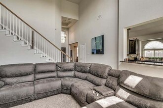 204 Janice Ct in Glenn Heights, TX - Foto de edificio - Building Photo