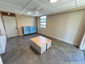 2740 Kuilei St in Honolulu, HI - Building Photo - Building Photo