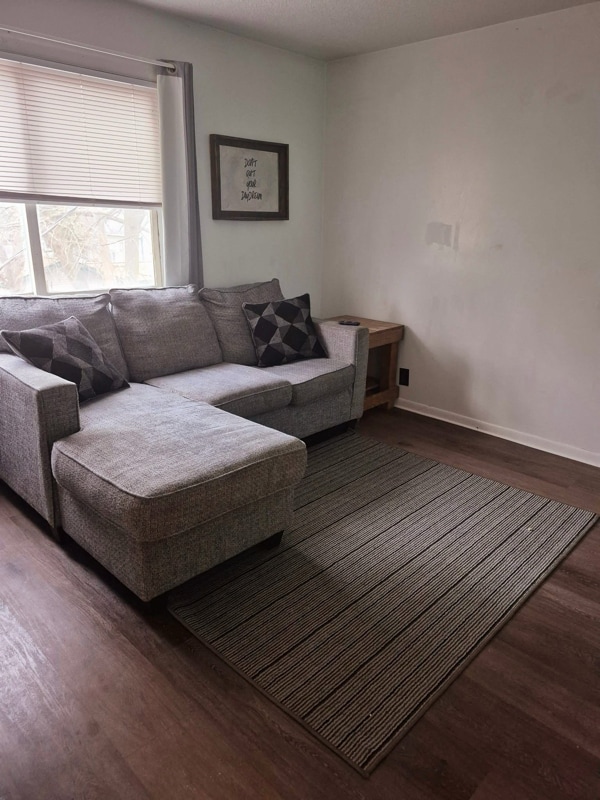 1312 Kosciuszko Ave
