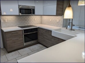 11076 Brentwood Dr in Rancho Cucamonga, CA - Building Photo - Building Photo