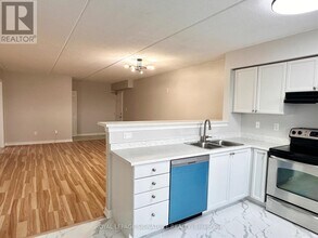 1491 Maple Ave in Milton, ON - Building Photo - Building Photo