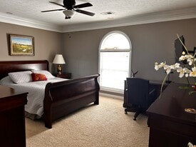 25575 17-770E in Waynesville, MO - Building Photo