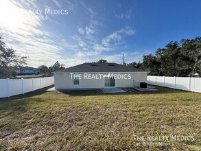 313 Amberjack Ct in Poinciana, FL - Building Photo - Building Photo