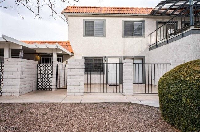 1133 Willow Tree Dr in Las Vegas, NV - Building Photo - Building Photo