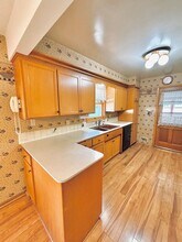 2864 Virginia Ave in Roseville, MN - Foto de edificio - Building Photo