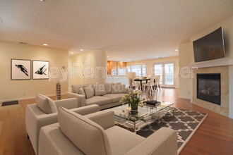 2791 S Elm St in Denver, CO - Building Photo - Building Photo