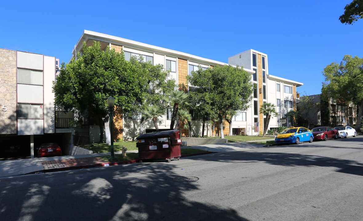 Kenwood Terrace in Glendale, CA - Building Photo