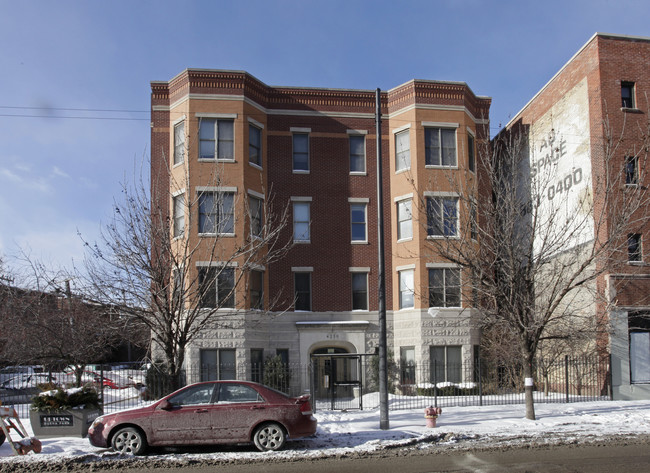 4230 N Broadway St in Chicago, IL - Foto de edificio - Building Photo