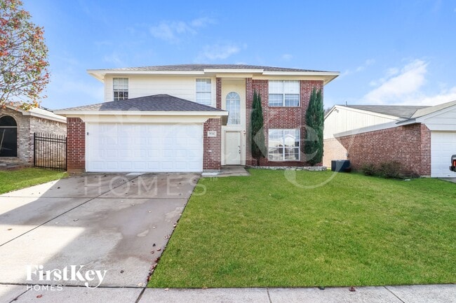 8716 Lake Meadows Ln