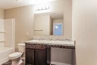 816 The Heights Ln photo'