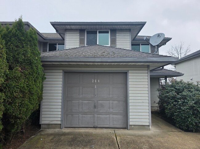 property at 264 Ecols St S