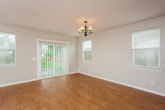 153 Paxton Pl in Newnan, GA - Building Photo - Building Photo