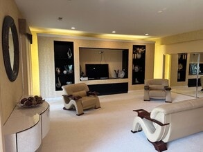 21839 Riviera Ct in Mundelein, IL - Building Photo - Building Photo
