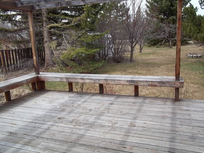 1319 Cherry Dr in Bozeman, MT - Building Photo - Building Photo