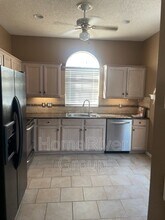 10017 Evanston Pl in Tampa, FL - Building Photo - Building Photo
