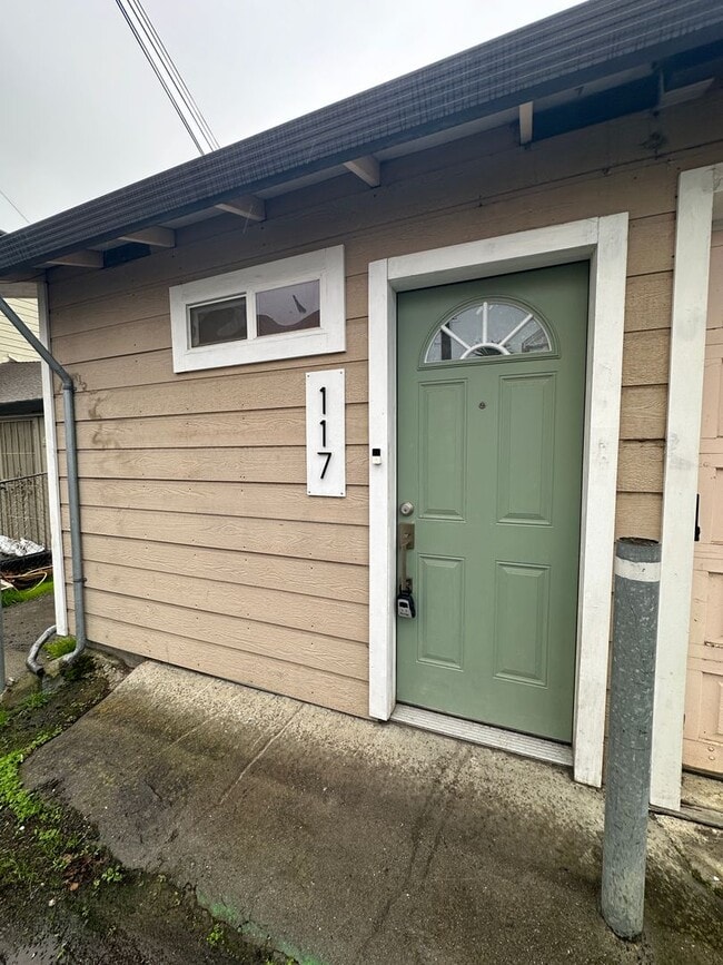property at 117 W I St
