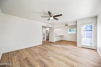 4139 N 27th St in Phoenix, AZ - Foto de edificio - Building Photo