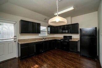 21435 Palma Grove Way in Houston, TX - Building Photo - Building Photo