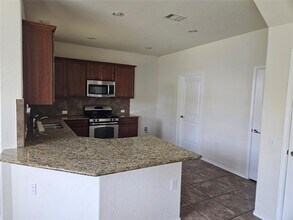 5908 Zachary Scott St in Austin, TX - Building Photo - Building Photo