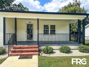 309 S Pender St in Fremont, NC - Building Photo - Building Photo