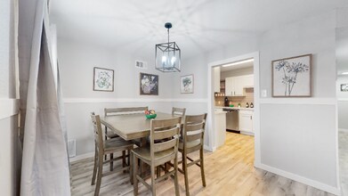 1217 S Victor St in Aurora, CO - Building Photo - Building Photo