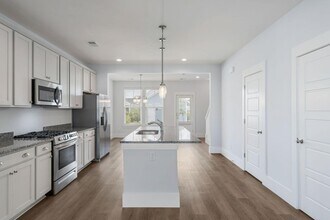 361 Baritone Rd in Summerville, SC - Foto de edificio - Building Photo