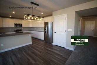 10466 Luneth Dr in Colorado Springs, CO - Building Photo - Building Photo