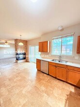 1660 Brookdale Dr in Canton Township, MI - Building Photo - Building Photo