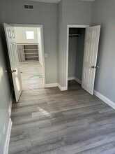 843 E Marquette Rd, Unit 1 in Chicago, IL - Building Photo - Building Photo