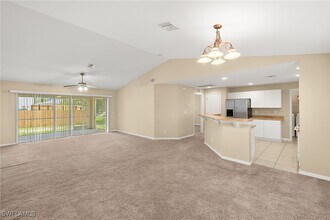 2620 NW 25th St in Cape Coral, FL - Building Photo - Building Photo
