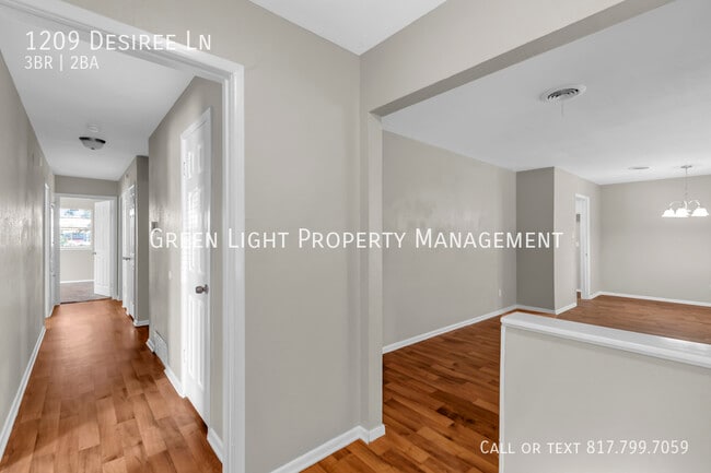 1209 Desiree Ln in Hurst, TX - Building Photo - Building Photo