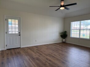 501 Manhattan Dr in Nolanville, TX - Building Photo - Building Photo