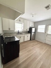 1519 Leaman Ave in Rosenberg, TX - Building Photo - Building Photo