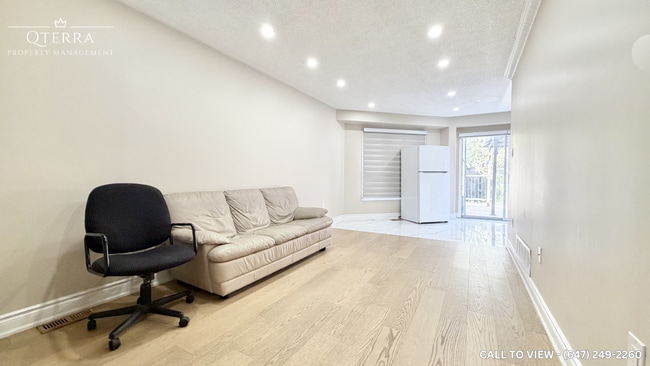 property at 190 Moffatt Av
