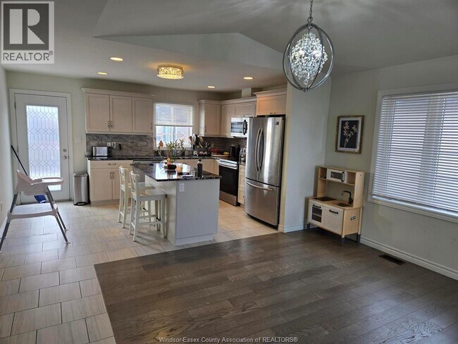 1143 Icewater Ave in Windsor, ON - Building Photo - Building Photo