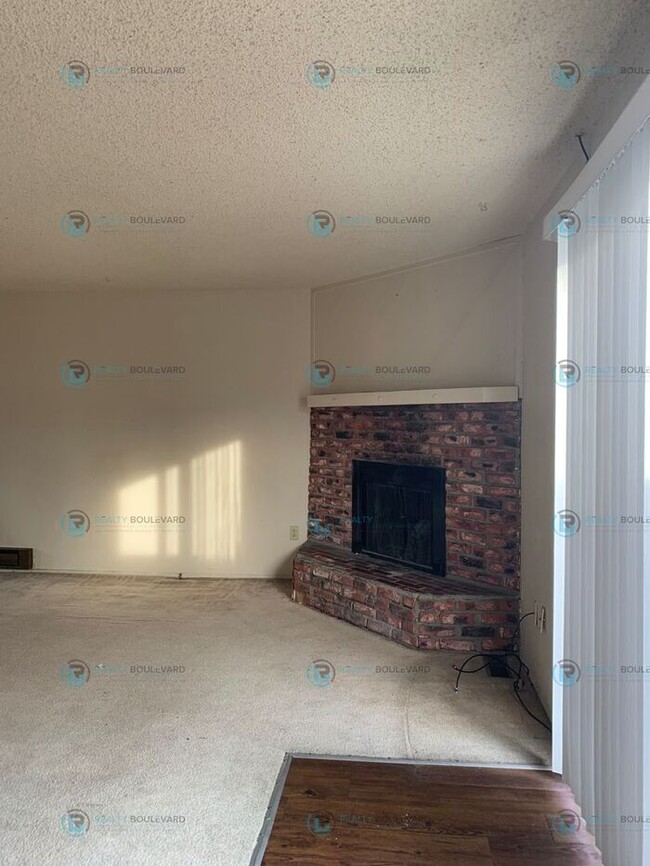 527 Smithridge Park in Reno, NV - Building Photo - Building Photo