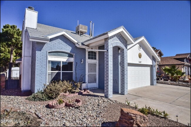 12107 Valley Quail Dr in El Paso, TX - Building Photo - Building Photo
