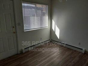717 39th St in Evans, CO - Building Photo - Building Photo