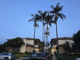 12310 La Pomelo Rd in La Mirada, CA - Building Photo